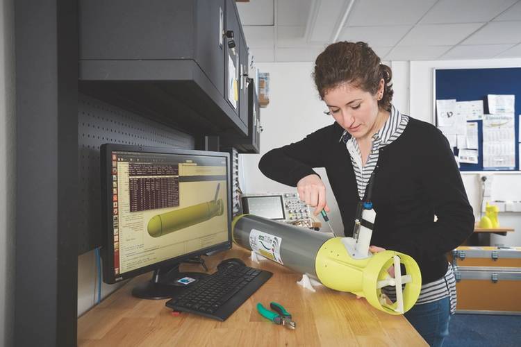 ecoSUBm AUV developed in partnership with Planet Ocean and NOC. (Photo: NOC)