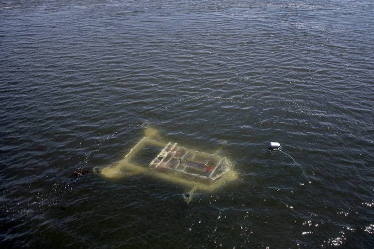 FAST-1 platform in shallow water (Image: Darren Pitmann/ImagesEast)