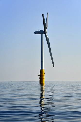 Floating turbine off Japan’s Southern-most island