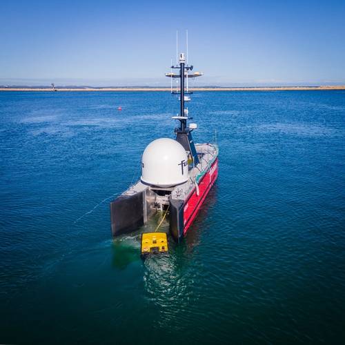 Fugro Blue Essence USV and ROV heading to a project in the APAC region. Photo credit Fugro