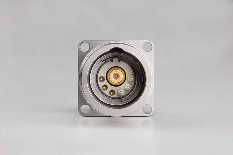 Impedance‑matched precision protects signal integrity at high frequencies, keeping pictures sharp and telemetry stable in harsh conditions. © MacArtney