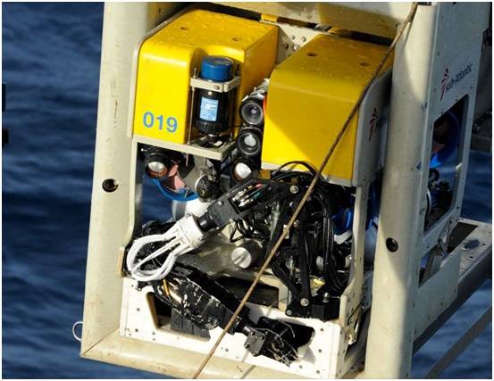 JIFMAR’s Sub-Atlantic Mohican ROV showing Hydro-Lek EH5 manipulator with adapted grabber for lifting delicate sea-life from deep water