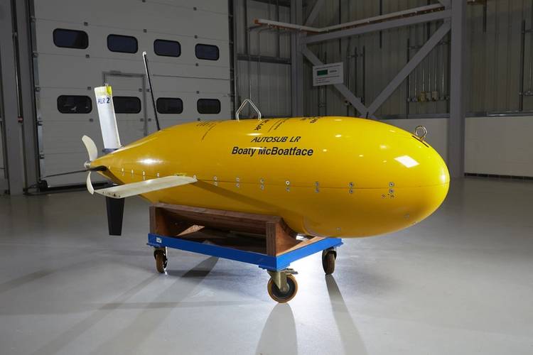 ALR2, also known as Boaty McBoatface, as are the ALR vehicles. All images from the National Oceanography Center.