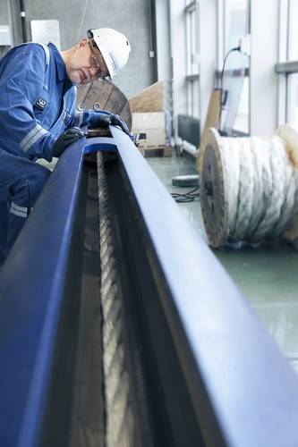 Høvik laboratories-syrobe testing machine-fullscale testing (Photo: DNV GL)