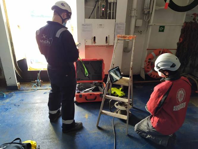 MaDfly and BV surveyors carry out system checks with underwater drone. Photo courtesy BV