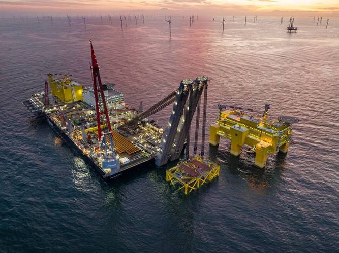 Nexans supplied the high-voltage direct current (HVDC) cable for TennetT’s DolWin6 project.
Image courtesy TenneT