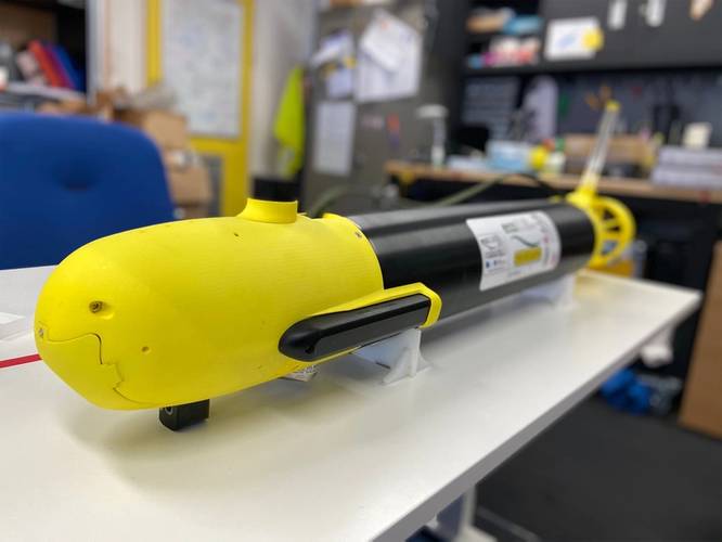 Photo courtesy ecoSUB Robotics