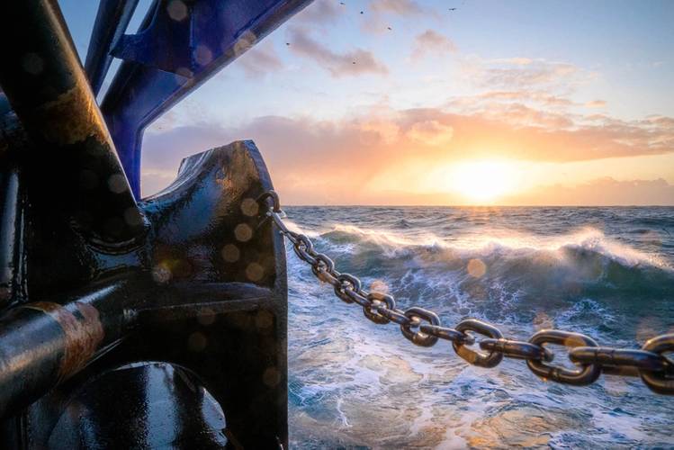 The loss of sea ice in places such as the Beaufort Sea means the loss of a protective barrier for waves near coastlines. Photo ©: Onpoint Outreach.