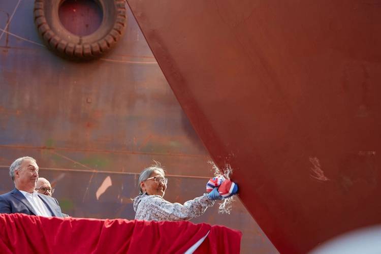 Qiallak Nappaaluk, Nalaak’s daughter, christening the vessel as the ship’s sponsor. Image courtesy Seaspan