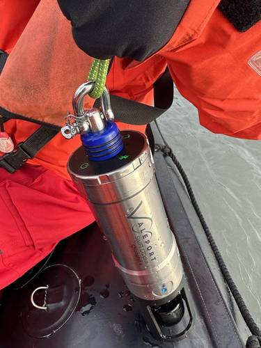 High quality, precision data is fundamental to Ocean Warrior’s success, enabling the team to measure and benchmark environmental change as the project develops. Valeport’s SWiFT CTDplus Chlorophyll a profiler was the obvious choice due to its simplicity of use, internal rechargeable battery, and an integral GNSS module to geo-locate each profile. Using Valeport’s world-leading high accuracy sensor technology to combine sensors for multiple profiles in a single drop, the SWiFT CTDplus Chlorophyll