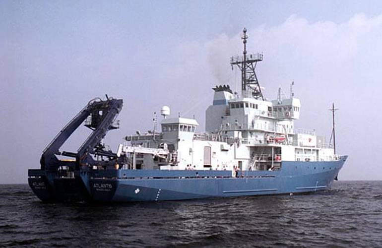 The research vessel (R/V) Atlantis. (Woods Hole Oceanographic Institution)