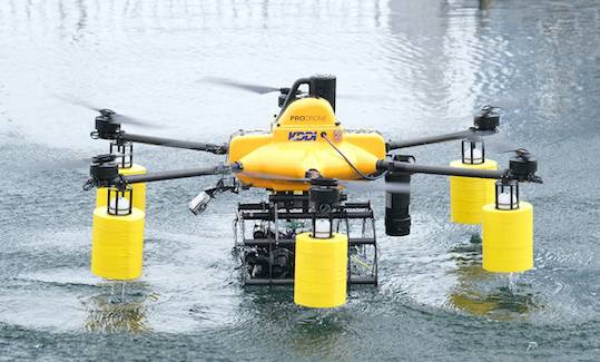 The Sea-Air Integrated Drone lands onto the waters before the FIFISH ROV is deployed. Photo courtesy QYSEA, Prodrone & KDDI