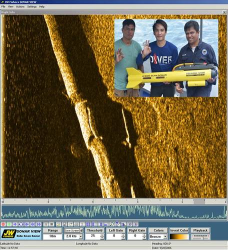 Side scan image of concrete encased pipeline, Inset – Hydromax team with their JW Fishers side scan. (Photo: JW Fishers)