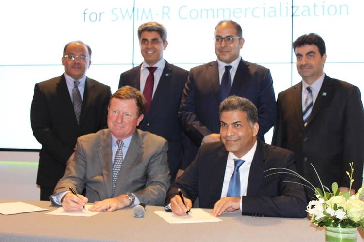 Signing - left: Mike Read, President, Teledyne Marine; right: Abdulmohsen Almajnouni, CEO, RPD Innovations (Photo: Greg Trauthwein)