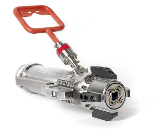 The new small self-calibrating class 1-4 torque tool (Photo: Saab Seaeye)