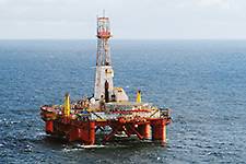 The Transocean Leader drilling rig. (Photo: Harald Pettersen)