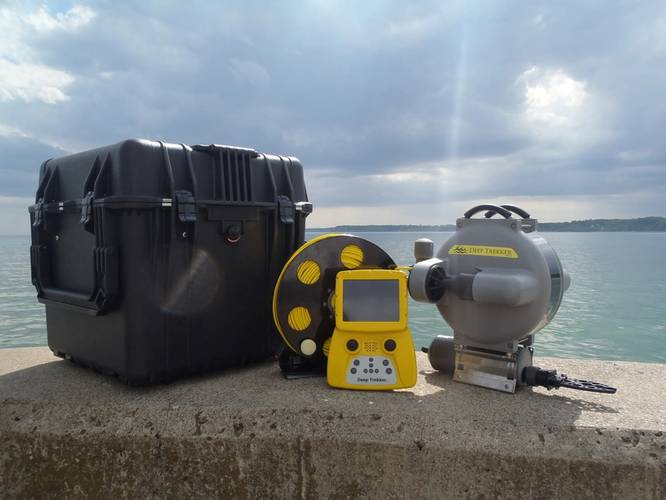 Deep Trekker DTG2 ROV