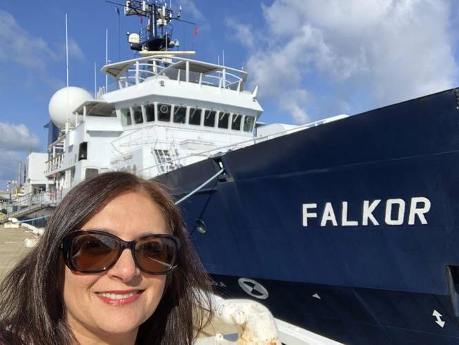 Dr. Virmani in front of Schmidt Ocean Institute's research vessel Falkor in Fremantle, Australia prior to the vessel's departure for its Ningaloo Canyons expedition. © Schmidt Ocean Institute